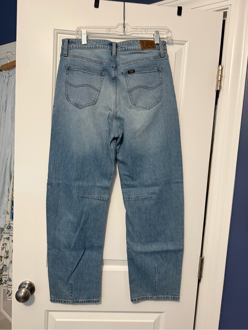 Women’s Barrel Jeans - Lee - Picture 3 of 4